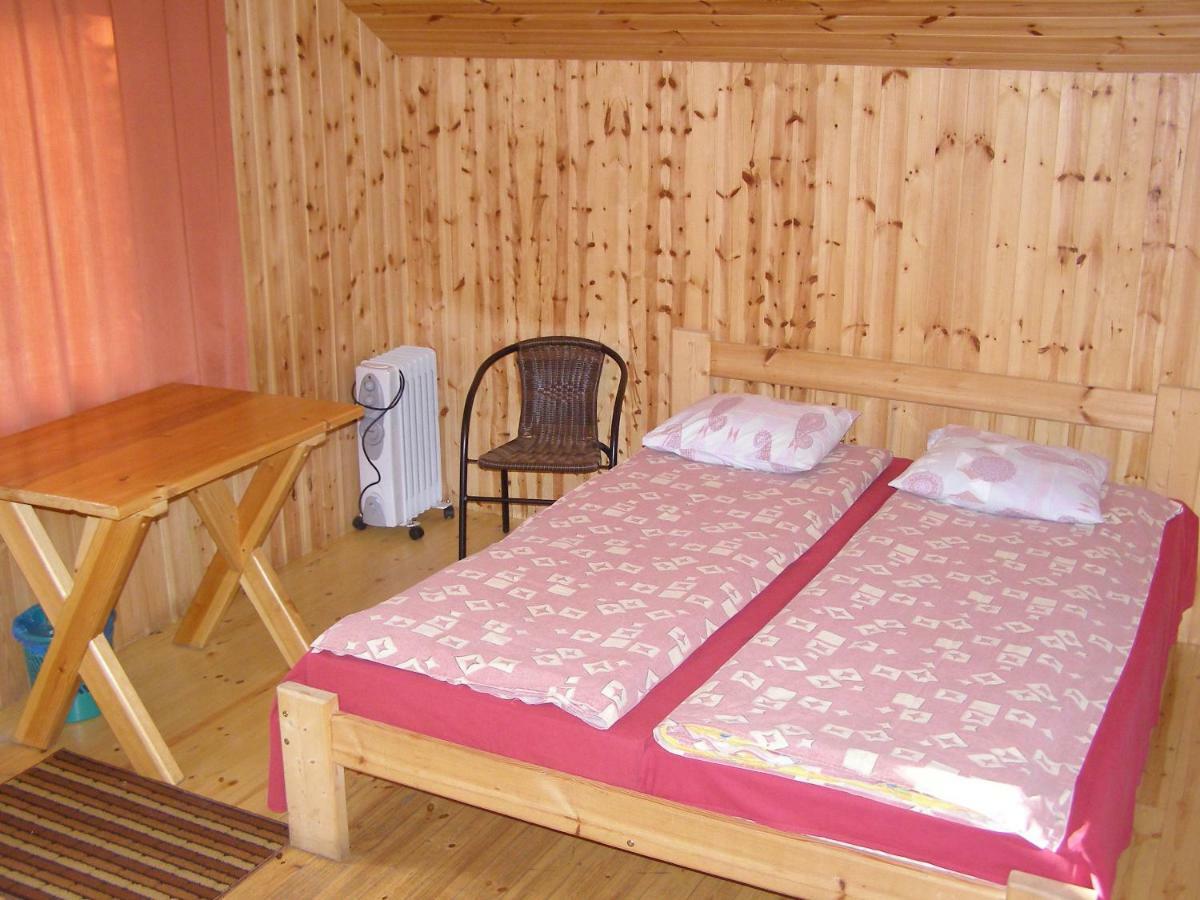 Kipi-Koovi Holiday Centre Buitenkant foto